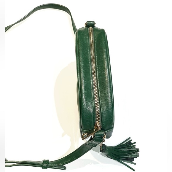 *NEW* Forever 21 Green Oval Crossbody / Shoulder Bag / Purse with Tassel - Picture 4 of 12